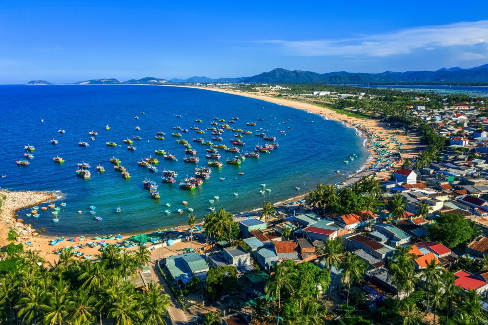 Phú Yên – Hòn Yến – Hòn Nưa – Bãi Môn 1 Ngày